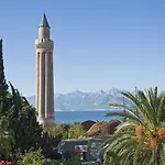 Hotel Laguna 2*