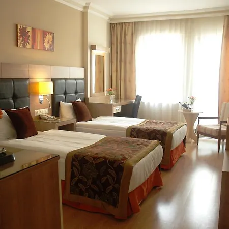 Laguna Анталья