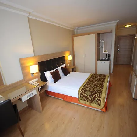 Laguna Szálloda 3*