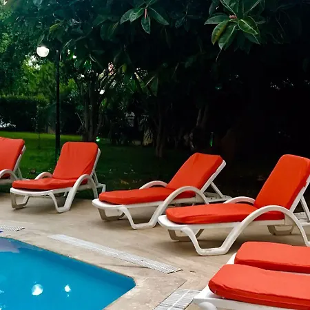 Hotel Laguna Antalya